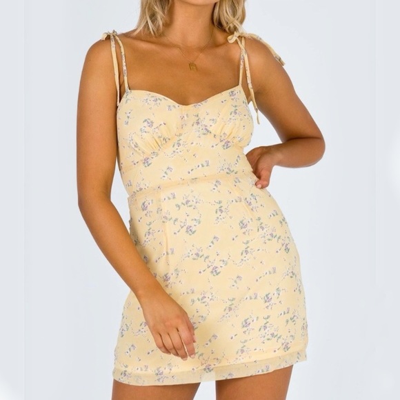 Princess Polly Dresses & Skirts - Yellow Sun Dress